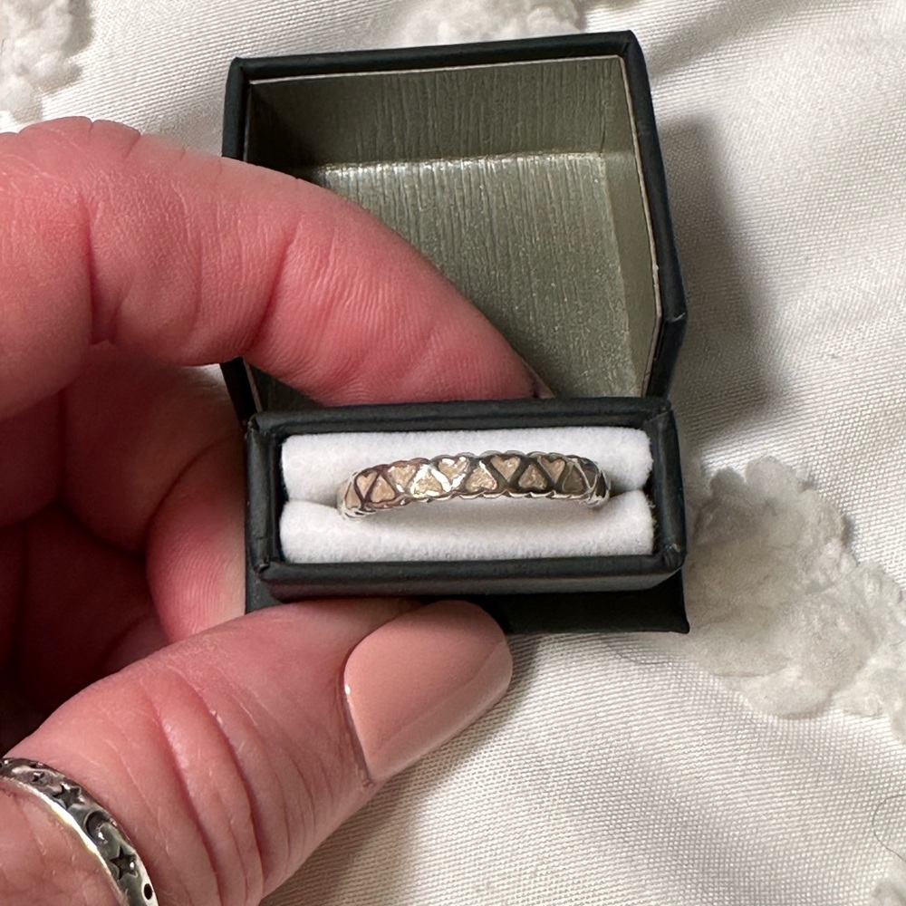 Pandora enamel and silver heart ring